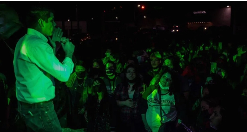 En este momento estás viendo VIDEO Candidato promete concierto de Metallica gratis si gana en Reynosa.