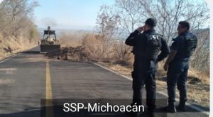 Lee más sobre el artículo Policías son atacados con un dron por un Cartel en Aguililla Michoacán