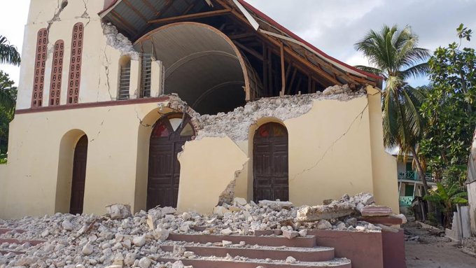 Haití sufre de terrible sismo de magnitud 7.2