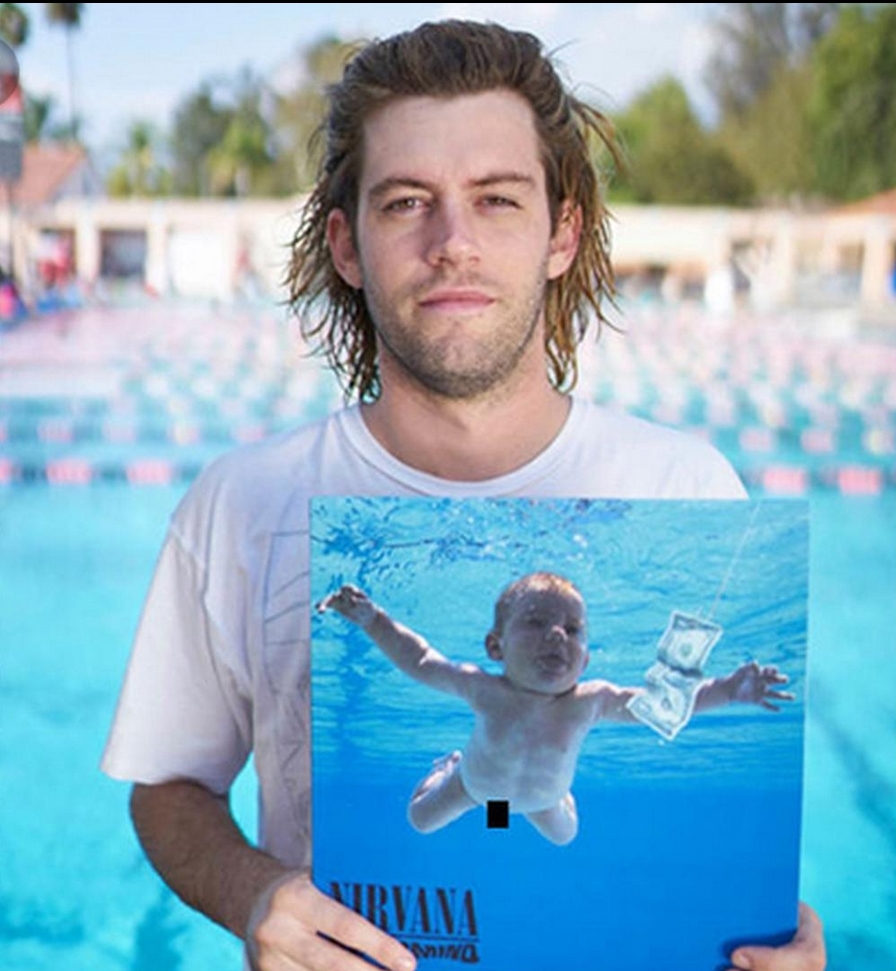 El bebé de ‘Nevermind’, portada de Nirvana, demanda por ‘explotación sexual’