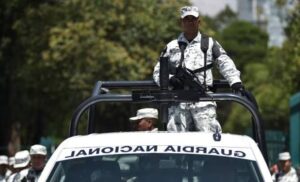 Lee más sobre el artículo Sicarios emboscan a elementos de la Guardia Nacional en la carretera Fresnillo–Valparaíso