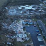 Más de 80 muertos en Kentucky tras el impacto de una ola de tornados en Estados Unidos