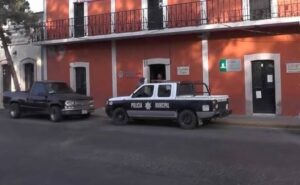 Lee más sobre el artículo Atacan con disparos la Comandancia de Tepetongo; un policía municipal resultó lesionado