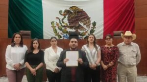 Lee más sobre el artículo Zacatecas: Diputados se autorizan 200 mil pesos mensuales adicionales a su dieta