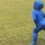 Niño recibe «traje invisible» y el uso que le dio enterneció a TikTok