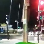 Video: Mujer atropella a ladrones y se salva de que le roben su auto