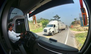 Carretera Puebla-Orizaba-Tuxtla, la más peligrosa para transportistas.