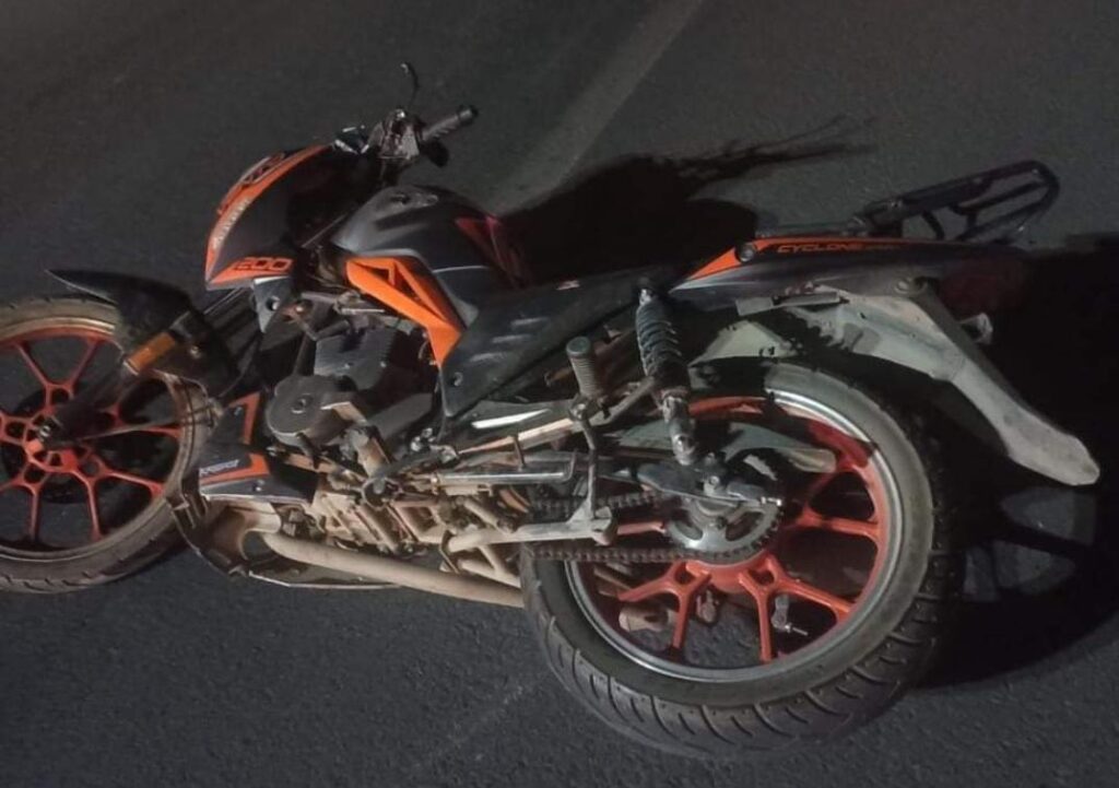 Fatal accidente deja un motociclista sin vida.
