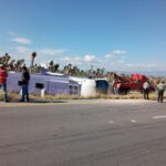Accidente en Carretera Federal 54: Autobús Volcado Deja Lesionados en Concepción del Oro