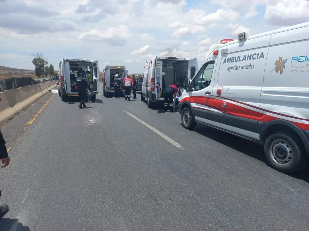 Lee más sobre el artículo Accidente carretero en Zacatecas deja un menor sin vida y varios lesionados