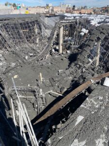 Lee más sobre el artículo Se desploma estructura en Calera, Zacatecas, durante la colocación de una loza