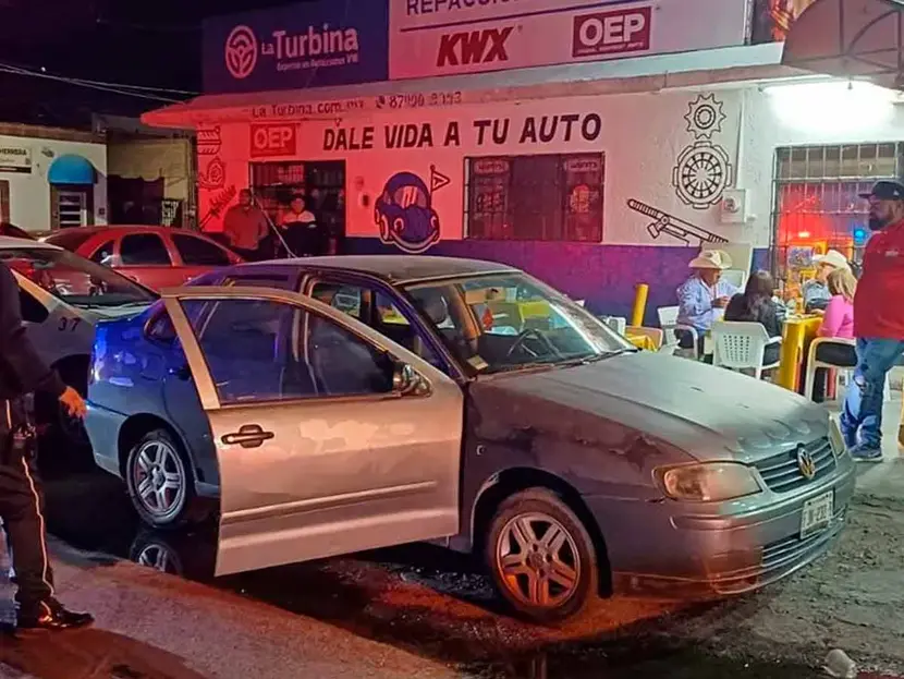 Prioridades insólitas: Tacos antes que auto, la decisión de una conductora ebria en Torreón